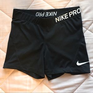 Nike Pro Women’s Spandex Medium